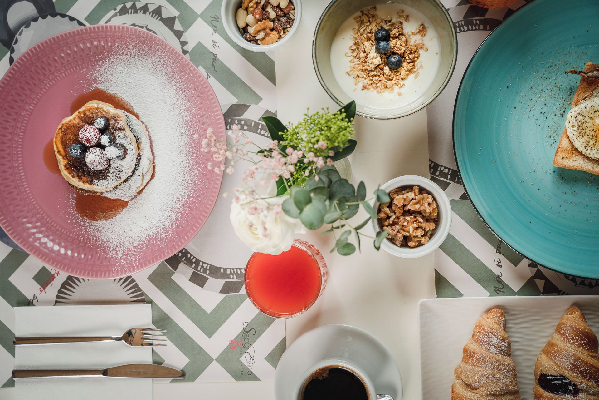 Daily continental breakfast for a fee