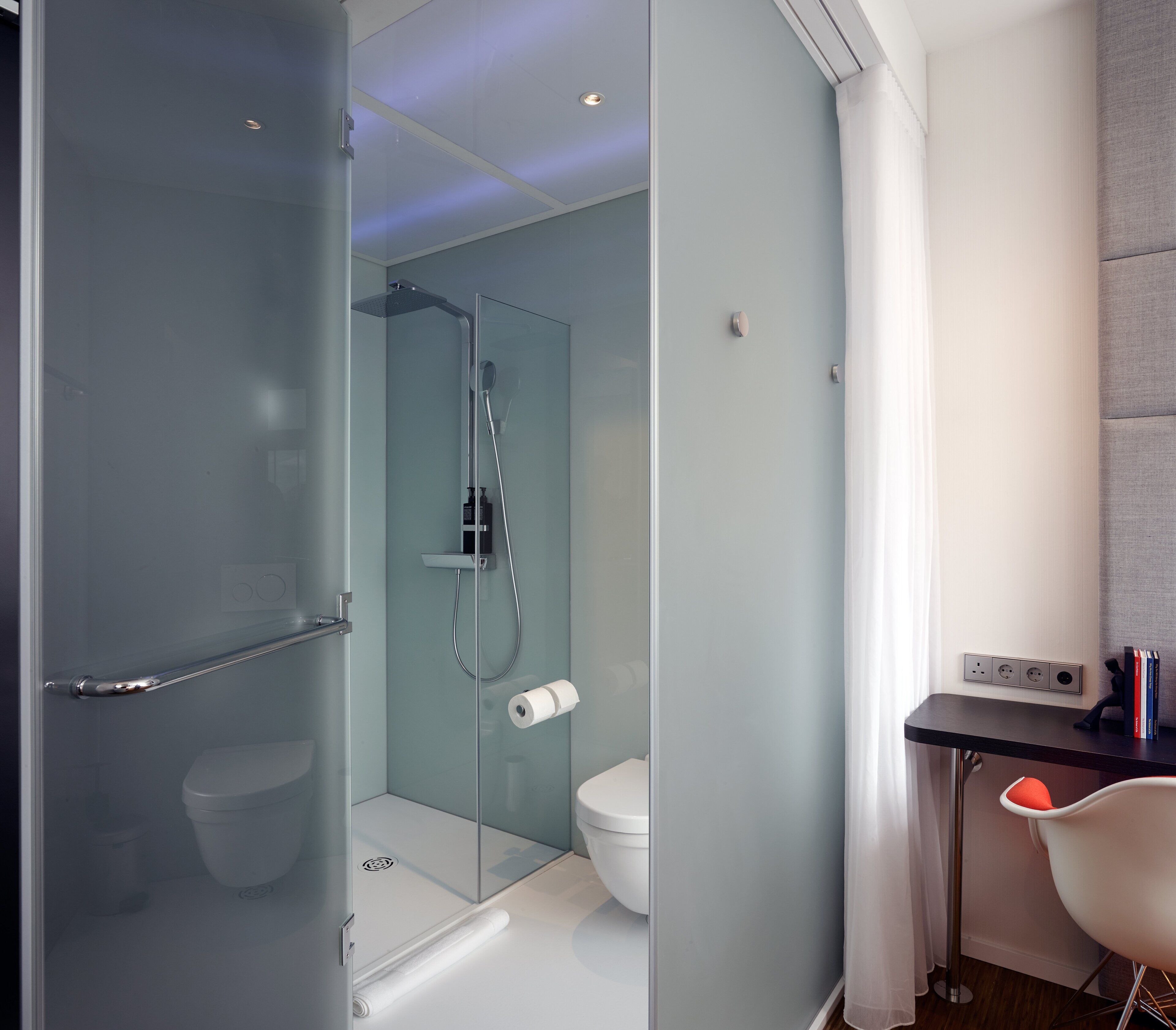 shower, hydromassage showerhead, eco-friendly toiletries, hair dryer