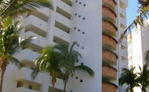 Property grounds - Copan 801 (Acapulco)