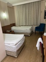 Minibar, desk, soundproofing, free WiFi