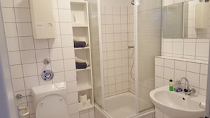 City Apartment | Bathroom