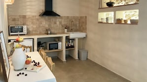 Deluxe Apartment | Private kitchen - La Grulla Dorada (Perales del Puerto)