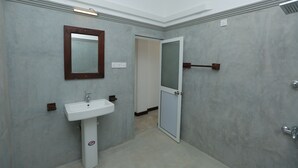 Superior Room with Seaview | 浴室 | 毛巾