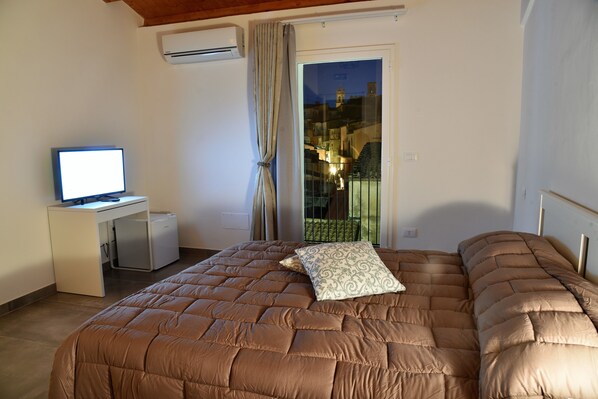Minibar, in-room safe, blackout curtains, soundproofing