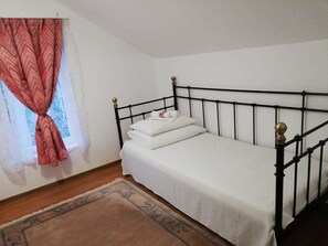 Classic Suite, Multiple Beds, Lake View