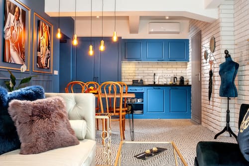 Luxury Apartment, 1 Bedroom (with private garden)