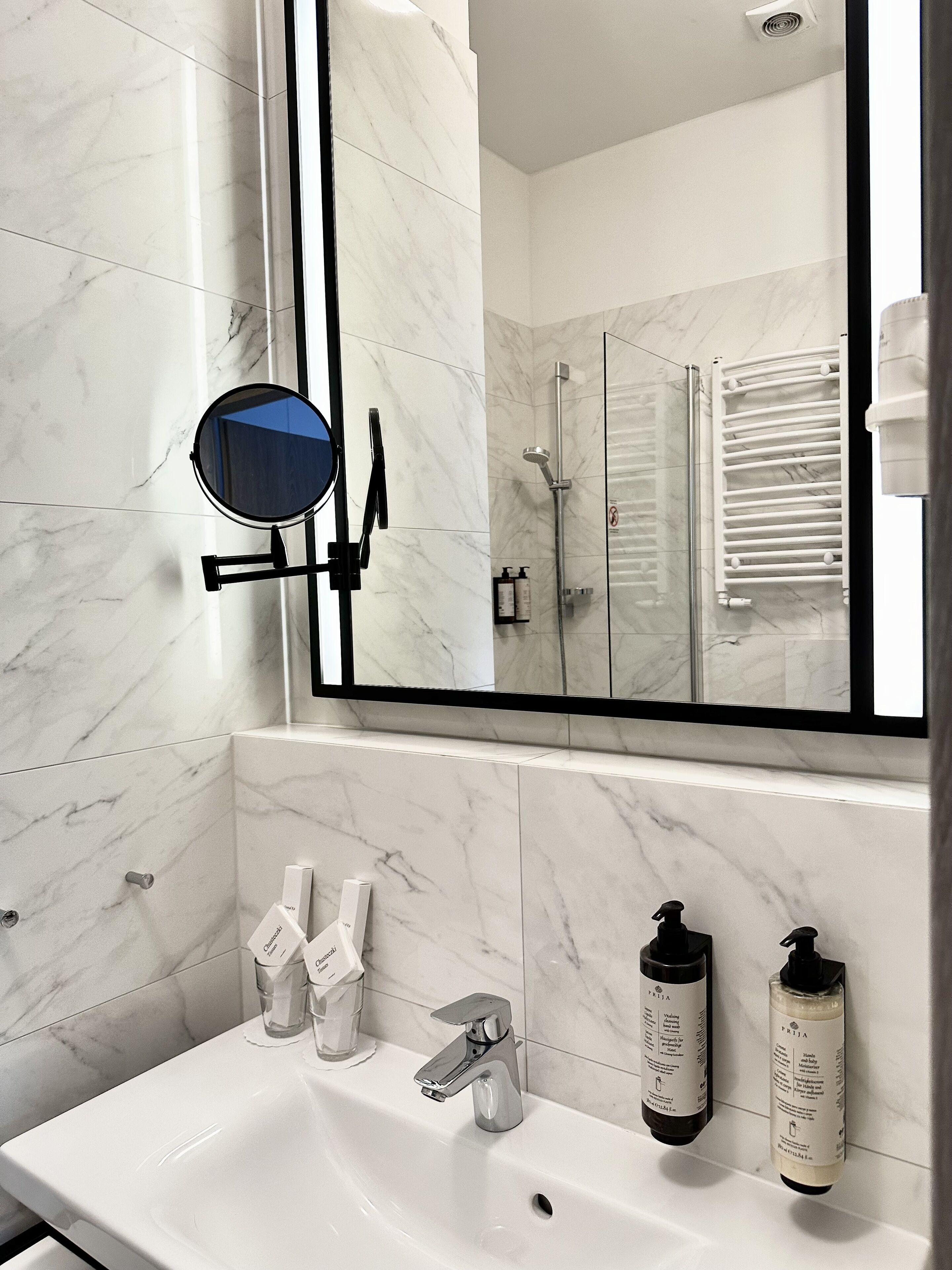 premier apartment, 1 bedroom, kitchenette | bathroom | eco-friendly toiletries, hair dryer, towels, soap