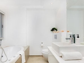 Bathroom - 16 on Nautica (Cape Town)