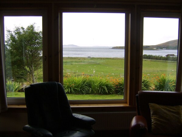 Casa, baño privado, vistas al mar | Vistas desde el alojamiento