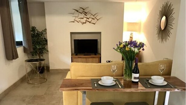 Breakfast area - Abingdon Road (Oxford)