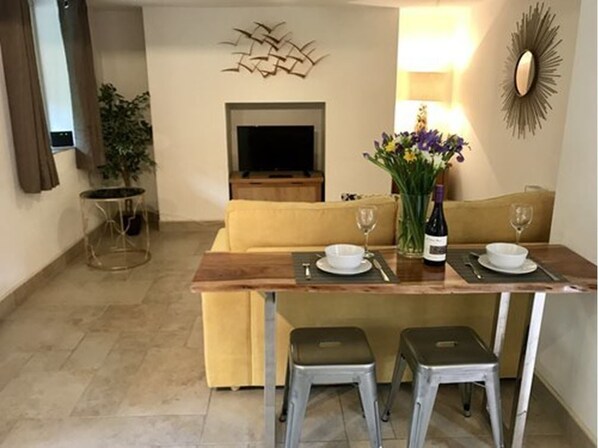 Breakfast area - Abingdon Road (Oxford)