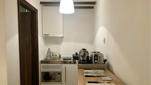 Estudio clásico | Cocina básica privada