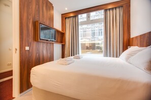 Deluxe-dobbeltværelse - 1 queensize-seng | Premium-sengetøj, gratis minibar, individuelt design