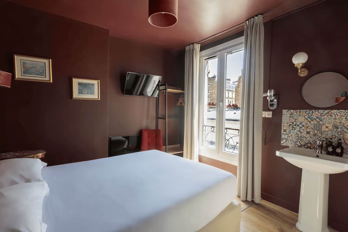 Comfort dubbelrum | Individuell inredning, unika möbler, skrivbord och ljudisolering