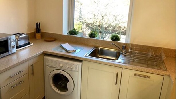 Apartment, 1 Bedroom | Private kitchen - Church Road Apartment (Oxford)