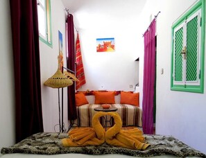 Ferienhaus, 6 Schlafzimmer | 6 Schlafzimmer, kostenlose Babybetten, kostenloses WLAN, Bettwäsche