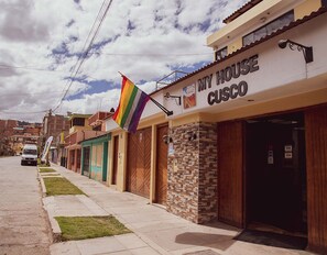 Front of property - My House Cusco (Cusco)