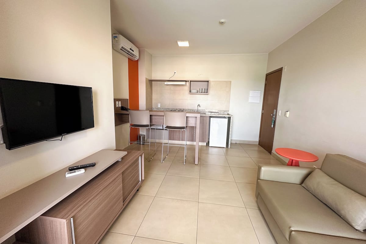 apartamento luxo ii | living room | lcd tv