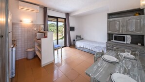 Unclassified image, 3 of 47, button - Residence Sapa Di Cala (Bonifacio)