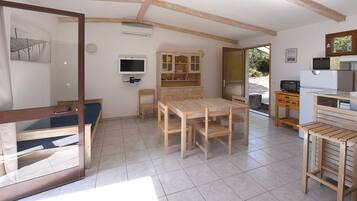 Essbereich im Zimmer