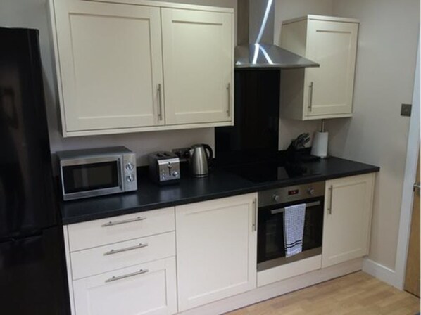 Apartment, 1 Bedroom | Private kitchen