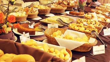 Desayuno buffet incluido todos los días