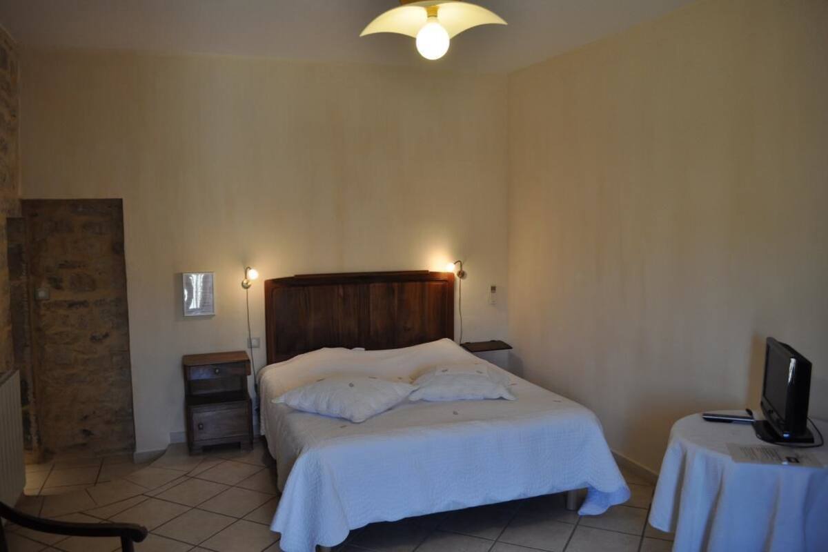 Chambre Familiale, vue jardin (Lavande)