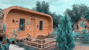 Down comforters, memory foam beds, individually decorated - Pusula Bungalow (Fethiye)
