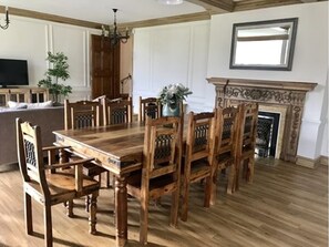 Dining - Little Baldon House (Oxford)