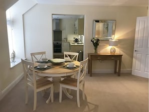 Apartment, 2 Bedrooms | Living area
