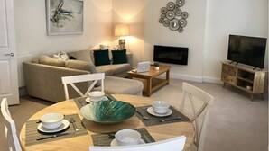 Apartment, 2 Bedrooms | Living area - Riverside Apartment (Abingdon)