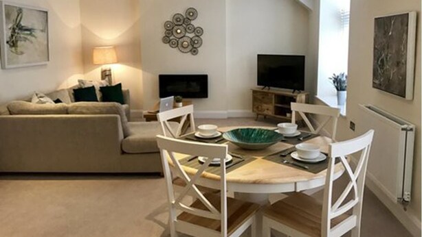 Apartment, 2 Bedrooms | Living area - Riverside Apartment (Abingdon)