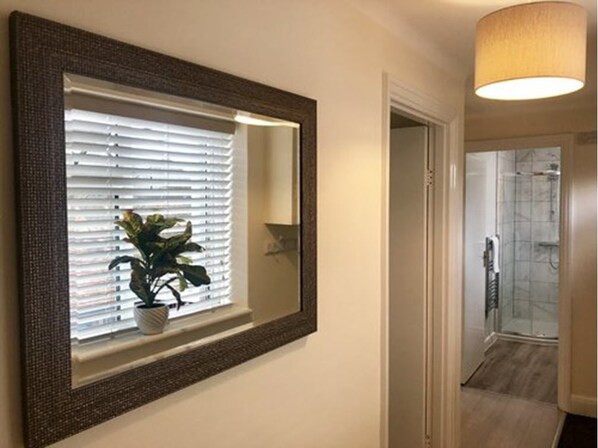 Hallway - Upper Flat (Oxford)