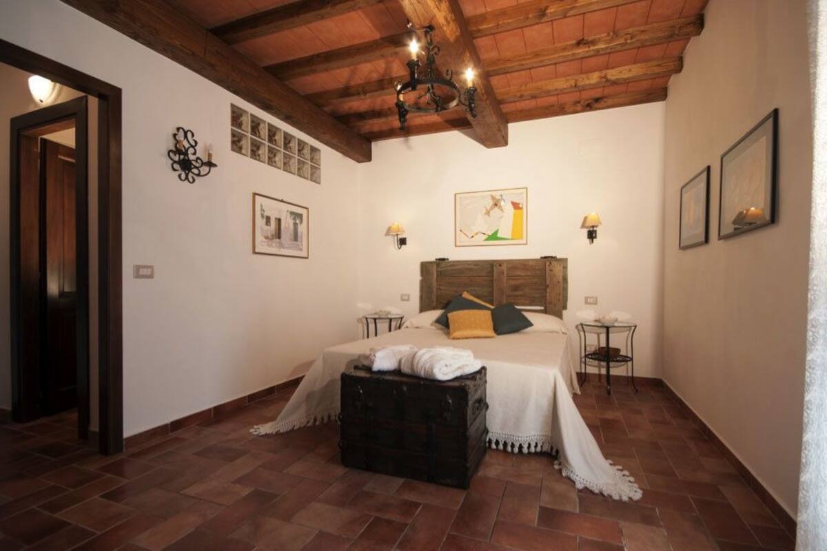 Double Room | Free cots/infant beds, free WiFi, bed sheets