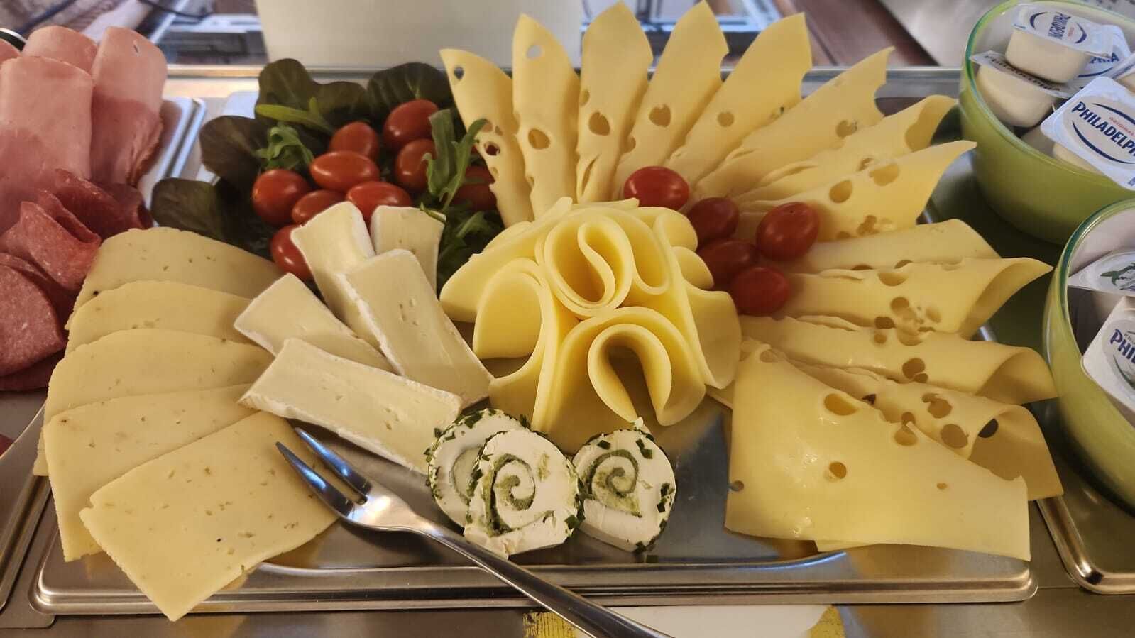 daily buffet breakfast (eur 16.90 per person)