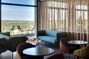 Bar (on property) - Le Panoramic Hôtel (Sancerre)