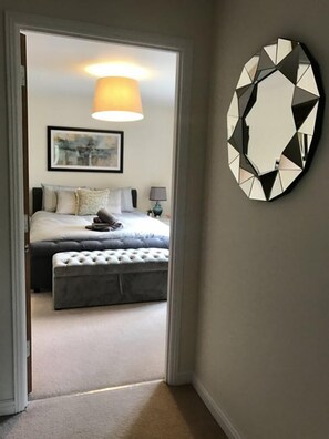 Apartment, 2 Bedrooms | 2 bedrooms, free WiFi, bed sheets - William Lucy Way (Oxford)