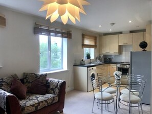 Apartment, 2 Bedrooms | Living area | Flat-screen TV - William Lucy Way (Oxford)