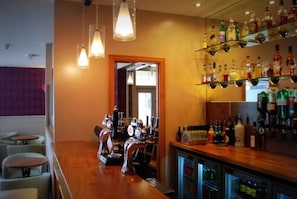 2 quầy bar/khu lounge