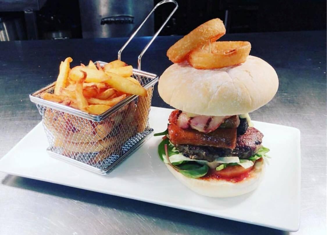 lunch and dinner served