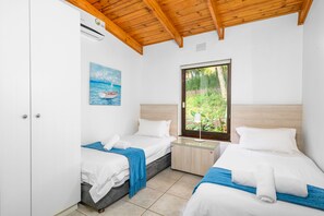 3 bedrooms, iron/ironing board, cots/infant beds, free WiFi