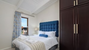 Villa Supérieure, 3 chambres | 3 chambres, coffres-forts dans les chambres, fer et planche à repasser