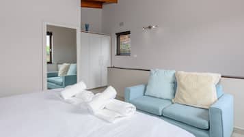 Classic Villa | 4 bedrooms, in-room safe, iron/ironing board, cots/infant beds