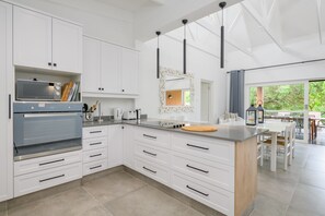 Classic-Villa, 4 Schlafzimmer | Eigene Küche | Mikrowelle, Wasserkocher, Kochgeschirr/Geschirr/Besteck