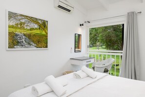 Classic Villa, 4 Bedrooms | 4 bedrooms, in-room safe, iron/ironing board, cribs/infant beds - San Lameer Villa Rentals 2610 (Southbroom)