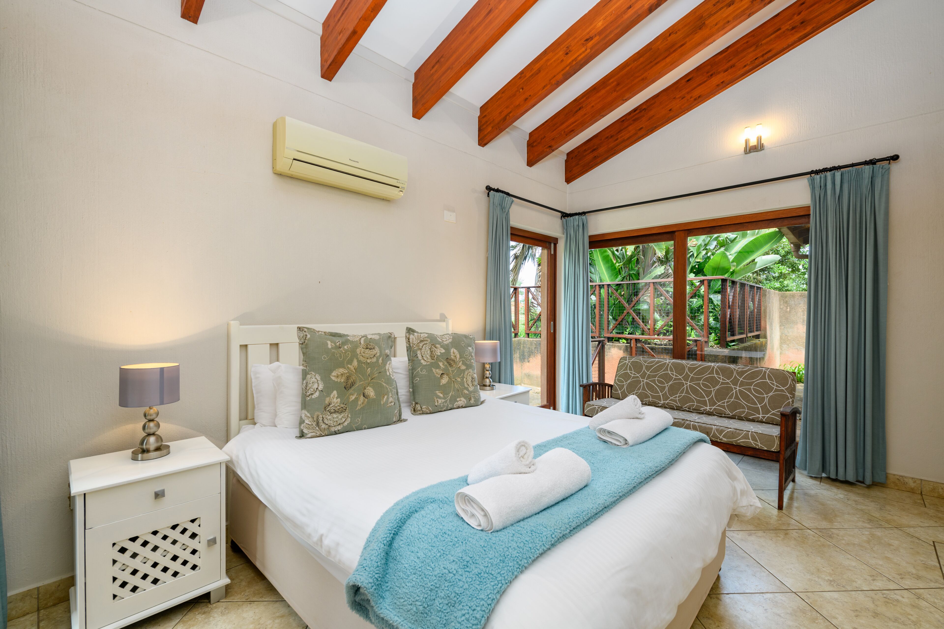 Villa Luxe, 4 chambres | 4 chambres, lits bébé (en supplément), draps fournis