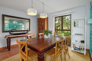 Standard Room, 3 Bedrooms | In-room dining - San Lameer Villa Rentals 1924 (Southbroom)