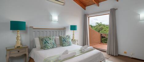 Standard Oda, 3 Yatak Odası (Luxury) | 3 yatak odası, ütü/ütü masası, beşik/çocuk yatağı, çarşaf takımı