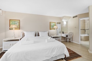 Classic Villa, 2 Bedrooms