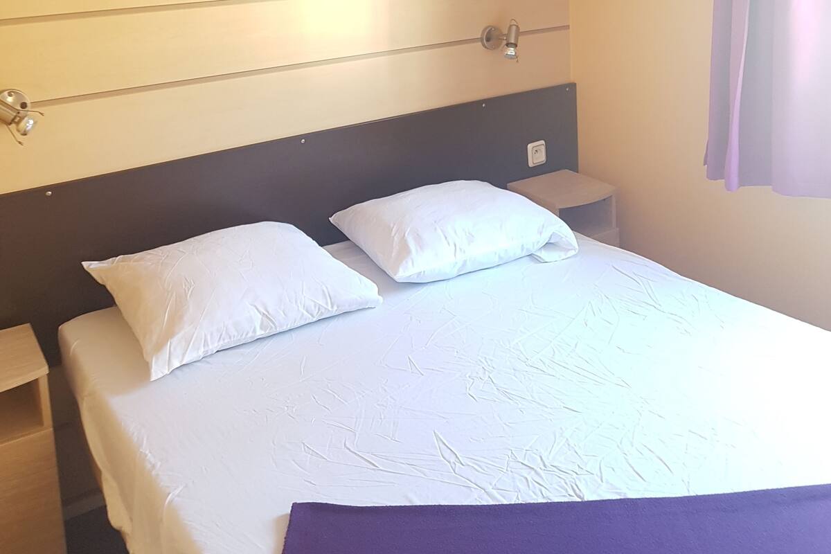 Mobile Home, 2 Bedrooms (IRM Super Titiana) | Cribs (surcharge)